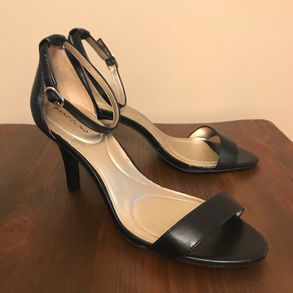 Bandolino Madia Strappy 3.25” Heels Size 9